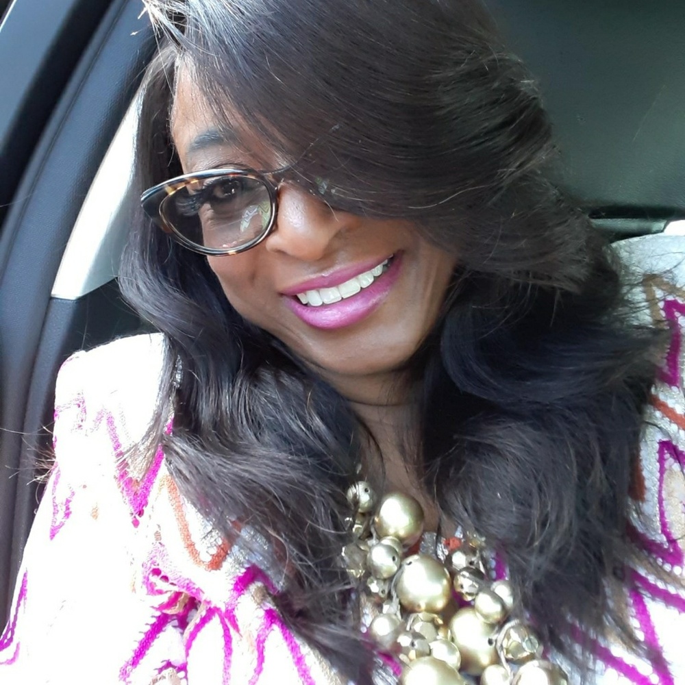 Meet your Posher, Syvette